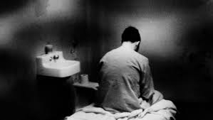 قد تصل إلى الوفاة.. مرض نفسي 