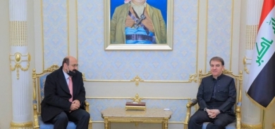 Hêmin Hewramî pêşwazî li mîrê êzîdiyan Mîr Hazim kir