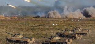 وسط مخاوف من غزو روسي.. رئيس أوكرانيا يقدم 