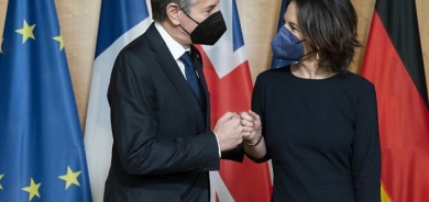 US and Germany put on united front against Russia during Berlin talks