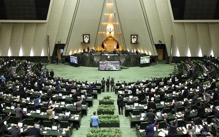 30 Iranian lawmakers contract Omicron variant of the coronavirus