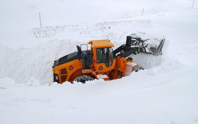 Li 4 parêzgehên Bakurê Kurdistanê rêyên 41 gundan hêj girtî ne
