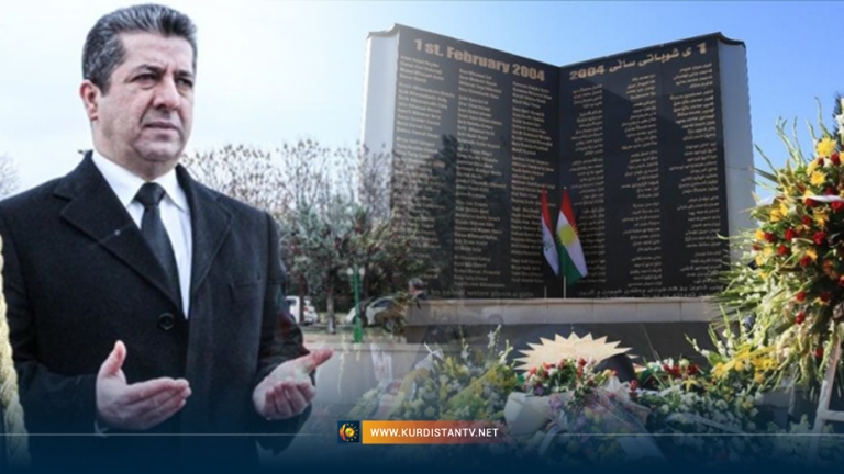 Serokwezîr deste gul li ser mînomênta şehîdan danî