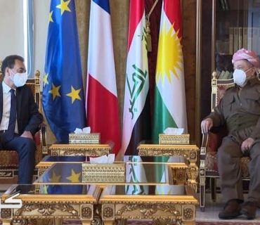 لە سەلاحەددین سەرۆك مەسعود بارزانی پێشوازی لە ئێریك شوڤالییێ باڵیۆزی فەڕەنسا لە عێراق كرد.