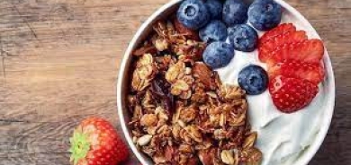 إذا كانت جائعا قبل النوم.. إليك 5 أصناف صحية