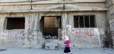 Islamic State hits back, aided by power vacuum in Iraq and Syria