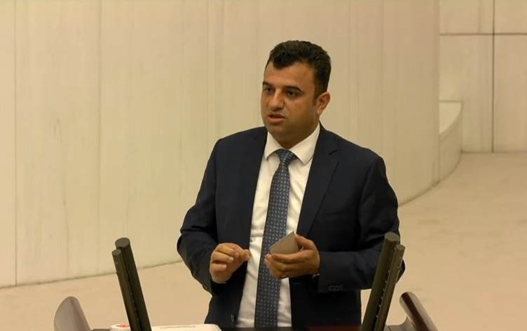 Omer Ocalan: Di 2 mehan de 10 tabût ji zindanan derketin