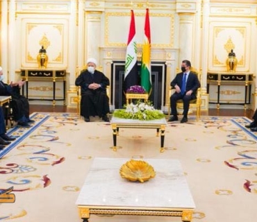 سەرۆکی حکومەتی هەرێمی کوردستان پێشوازی لە شاندێکی باڵای ئەنجومەنی باڵای ئیسلامی عێراق دەکات