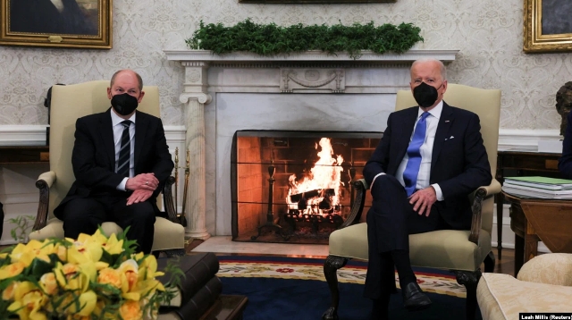 ئەمەریکا و ئەڵمانیا یەك هەڵوێستن دژی ئەگەری هێرشی ڕووسیا بۆ سەر ئۆکرانیا