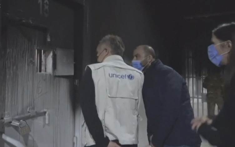 UNICEF: Rêveberiya Xweser hewl dide aramiyê di nava zîndanê de pêk bîne