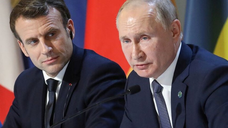 بوريل: زيارة ماكرون إلى روسيا شكلت 