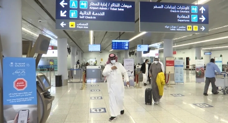 التحالف يعلن تفاصيل استهداف مطار أبها بطائرة مسيّرة حوثية