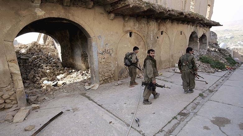 Çavkaniyek nepeniyên PKKê yên li Şingalê eşkere dike