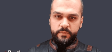 سەنگەر سەربەست حەوێزی  شارەزا لە بواری زانستی ئابووری لە كۆلێژی بەڕێوەبردن و ئابووریی زانكۆی سەلاحەدین بۆ گوڵان:        لە كوردستان هیچ یەك لە سیستمە ئابوورییە ناسراوەكانی دنیا پەیڕەو ناكرێت، بۆیە ناتوانرێت بنەما زانستی و تەندروستەكانی ئابووری لەسەر ئەم ه