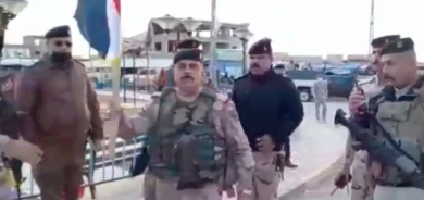 Artêşa Iraqê wêneyên Ocalan li Şingalê rakiri û Al a Iraqê di cîha wê de danîn