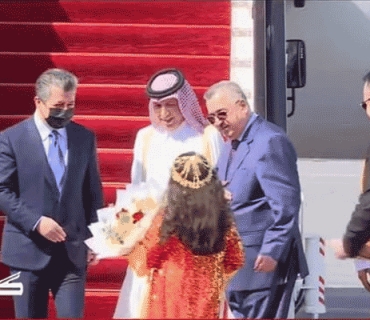 لەسەر بانگهێشتی فەرمیی شێخ تەمیم بن حەمەد ئال سانی، میری قەتەر، سەرۆکی حکوومەتی هەرێمی کوردستان  بەڕێ کەوت و پێش كه‌مێك گه‌یشته‌ قه‌ته‌ڕ.