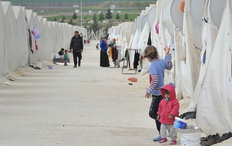 Soylu: 193 hezar û 293 koçberên Sûrî welatînameya Tirkiyê wergirtine