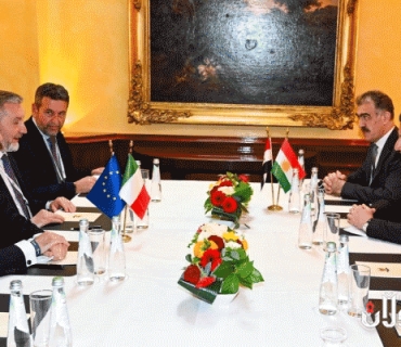 مەسرور بارزانی سەرۆكی حكوومەتی هەرێمی كوردستان لەگەڵ لۆرێنزۆ گویرینی وەزیری بەرگریی ئیتالیا کۆبووەوە.