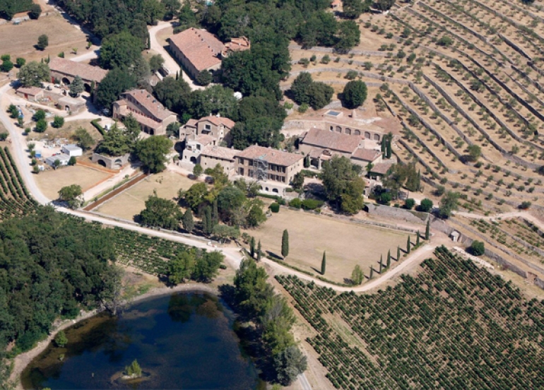 براد پیت سكاڵای یاسایی لە دژی ئەنجلینا جولی تۆمار دەكات