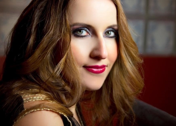 هونەرمەند یەکبوون بو گوڵان: وه‌ك ئەرك دخوازم پیتر لسه‌ر زمانێ خوه‌ كار بكەم