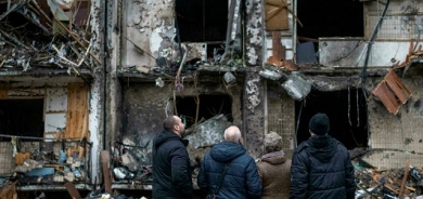 Ukraine army says Russian forces outside Kyiv as war enters second day