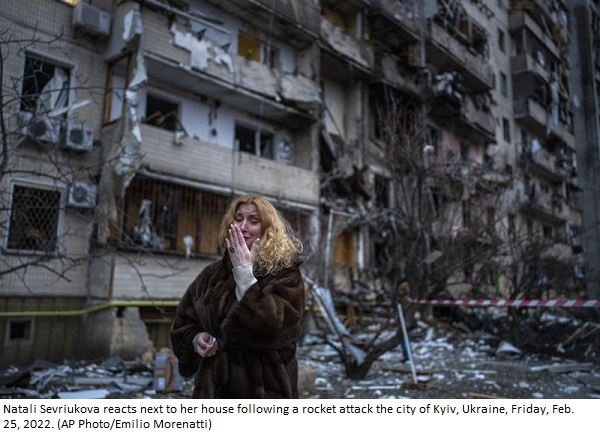 Street fighting begins in Kyiv; people urged to seek shelter