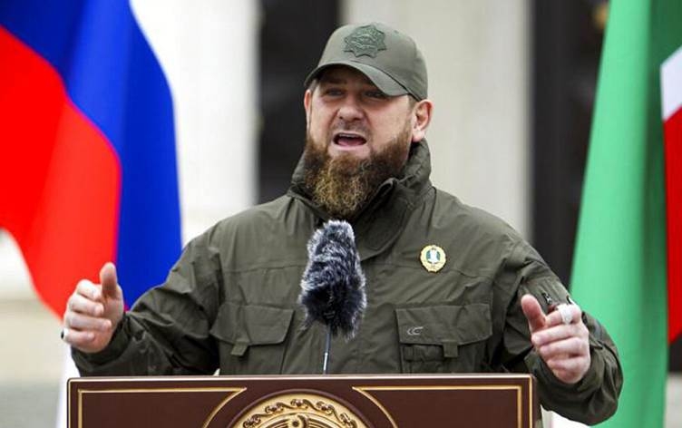 Kadirov: Şervanên Çeçen gihiştin Ukraynayê