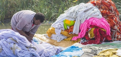 جل شووشتن لە ڕووبار