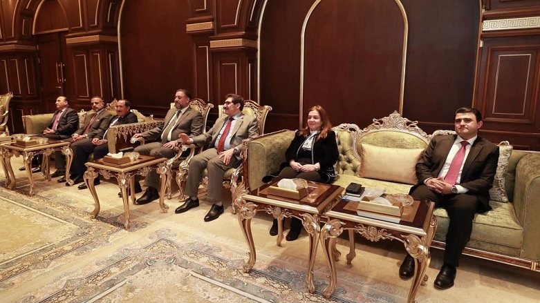 التحالف الثلاثي يعقد اجتماعاً 