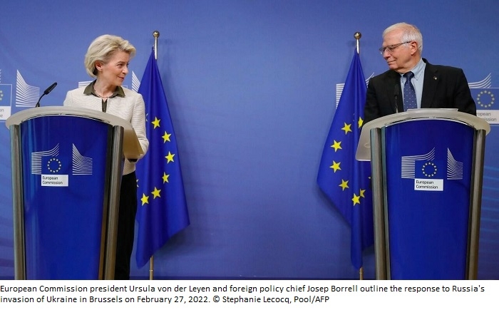 EU bans 'Kremlin’s media machine', closes airspace to all Russian planes