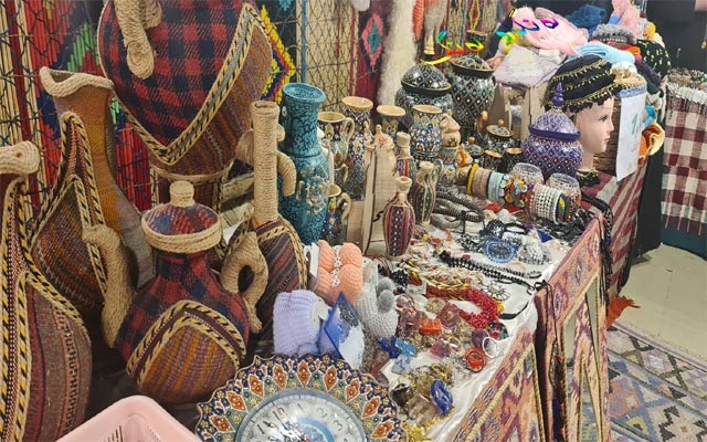 نمایشی كاری دەستڕەنگینی و خشڵی كوردەواری