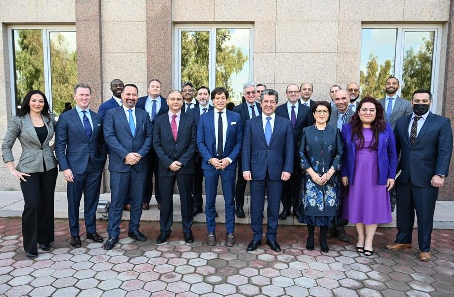 Serokwezîr li gel şandeke bazirganiya Amerîkî civiya