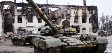 البيت الأبيض يحذر من أن موسكو قد تستخدم أسلحة كيمياوية أو بيولوجية