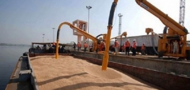 خبير اقتصادي: العراق لا يستورد القمح والشعير من روسيا وأوكرانيا .. بل من هذه الدول