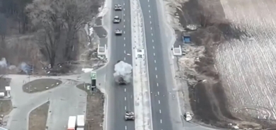 Karwaneke serbazî ya Rûsyayê li nêzîkî Kîevê hat têkbirin