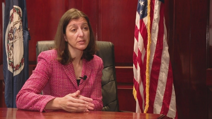 بعد هجوم اربيل .. نائبة ديمقراطية تدعو بايدن للانسحاب من المفاوضات مع ايران