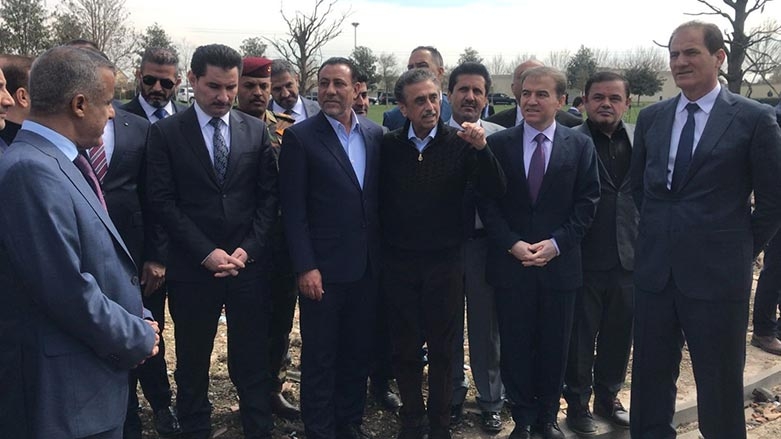 وفد من البرلمان العراقي يتفقد المناطق التي تعرضت للقصف في اربيل