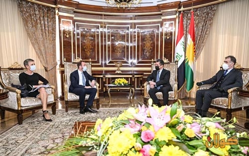 سەرۆکی حکومەتی هەرێمی کوردستان پێشوازی لە شاندێکی یەکێتیی ئەوروپا دەکات