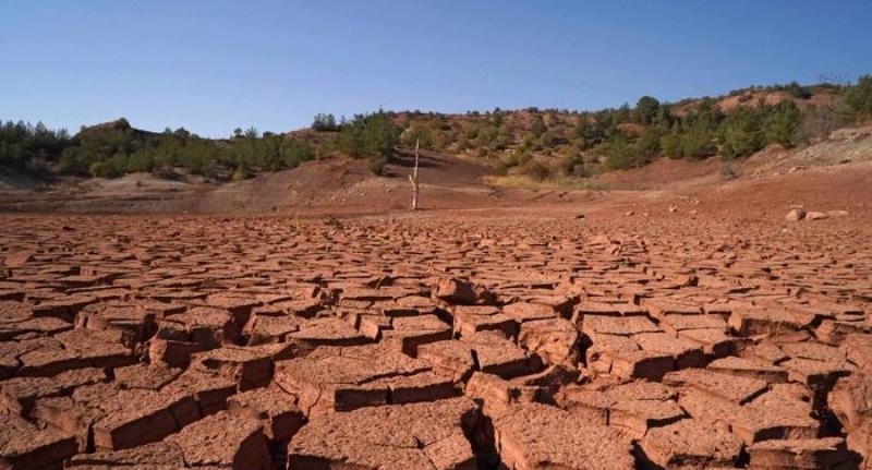 نقص المياه وتغير المناخ.. هذا ما سيجلبه من دمار على العراق والمنطقة