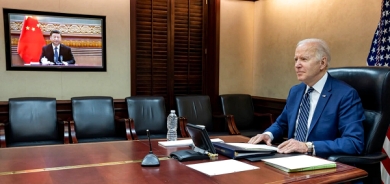 Biden Xi Jinping ser piştgirîya bo Rûsya hişyar dike