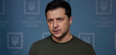 زيلينسكي يدعو البابا إلى أوكرانيا والتوسط بين كييف وموسكو