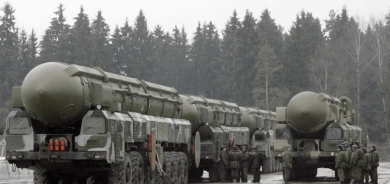 البيت الأبيض: لا دليل حتى الآن على شحنات أسلحة صينية لروسيا