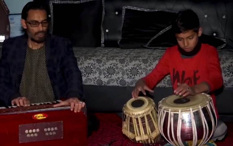 Muzîkjenên Efxanistanê ji neçarî dest ji karê xwe berdidin