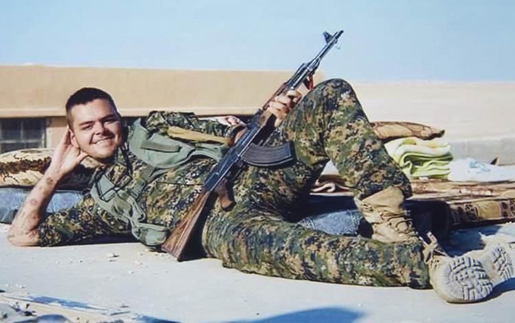 Şervanê YPGê yê berê li Ukraynayê şerê Rûsyayê dike