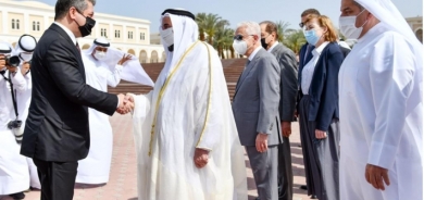 مسرور بارزاني وحاكم إمارة الشارقة يبحثان سبل تعزيز العلاقات في مختلف المجالات