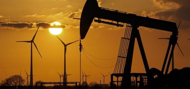 Poland to end Russian oil imports; Germany warns on gas