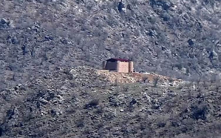 Duhok; Hêzên Pasevanên Sînor 17 xalên serbazî li Berwarî Bala danîne