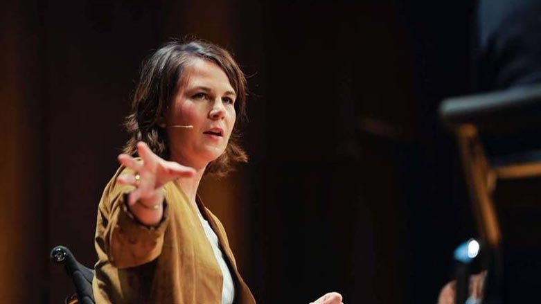 ألمانيا تعلن طرد عشرات الدبلوماسيين الروس بعد 