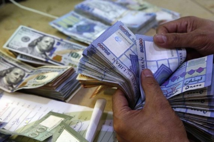 خبير اقتصادي: معظم الأموال العراقية في لبنان هي «أموال فساد»