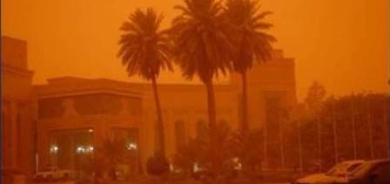 عواصف ترابية تجتاح عدة محافظات وفرصة لتساقط الامطار باقليم كوردستان